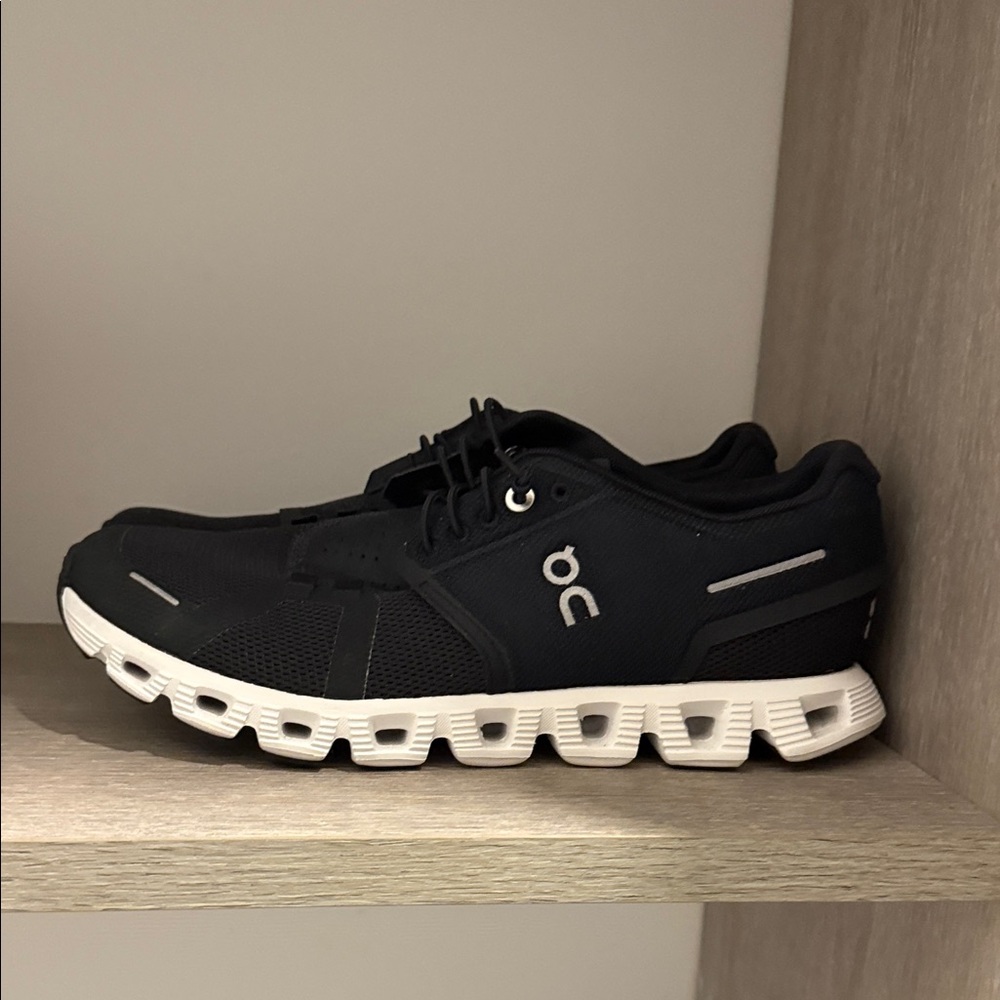 QC cloud sneakers size 38